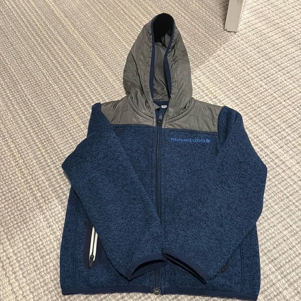 Boys vineyard vines fleece hoodie